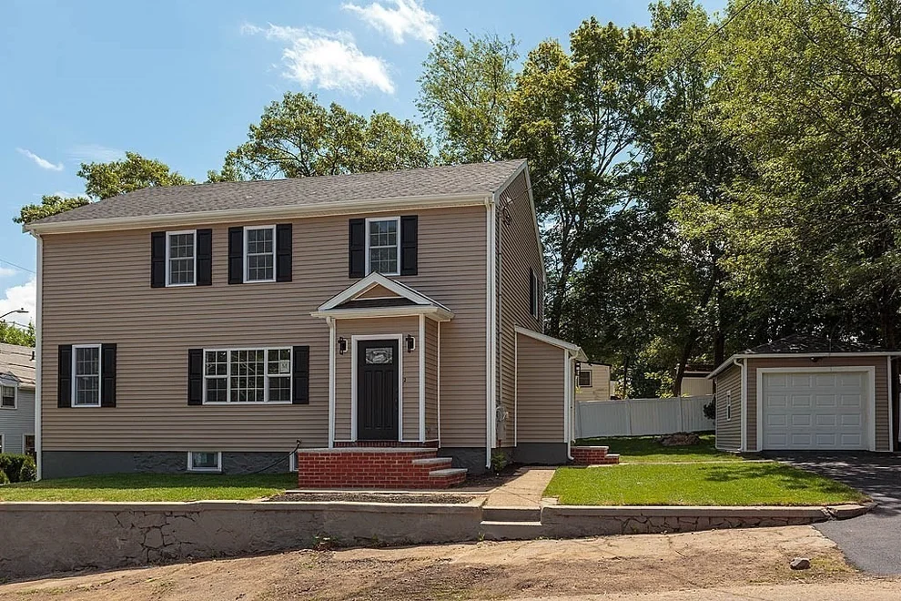 Unit for sale at 65 Essex Road, Milton, MA 02186