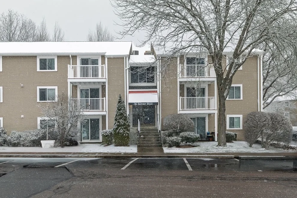 Unit for sale at 36 Silver Hill Ln, Natick, MA 01760