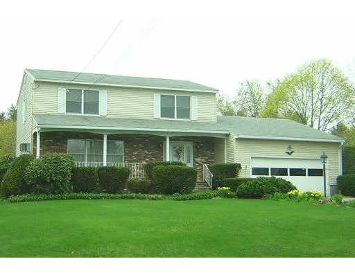 Unit for sale at 130 Maple St, Methuen, MA 01844