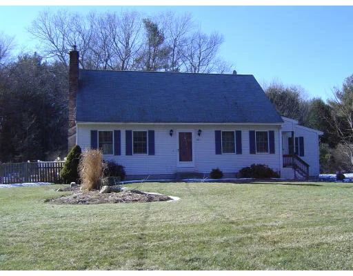 Unit for sale at 235 South St, Douglas, MA 01516