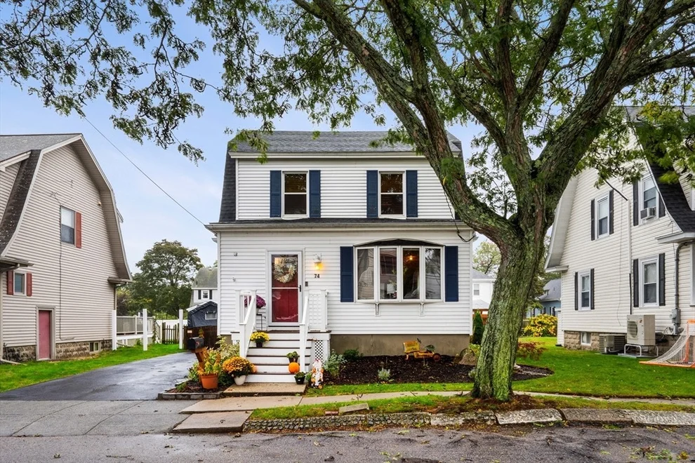 Unit for sale at 74 Fairview Ave, Peabody, MA 01960