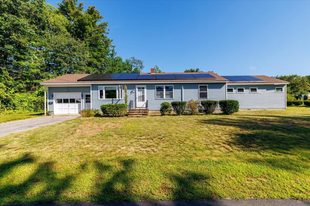 Unit for sale at 43 Lynde St, Athol, MA 01331