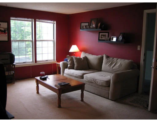 Unit for sale at 7 Thoreau Ct, Natick, MA 01760