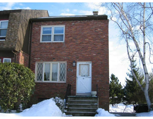 Unit for sale at 6 Loring Hills Ave, Salem, MA 01970