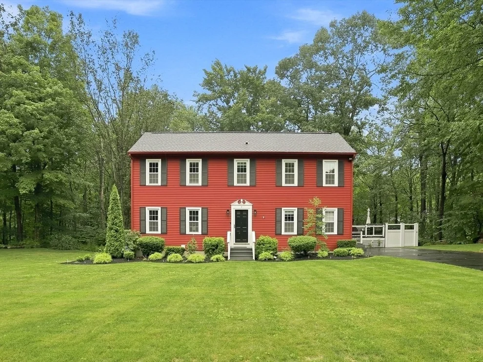 Unit for sale at 7 Leela Lane, Leicester, MA 01542