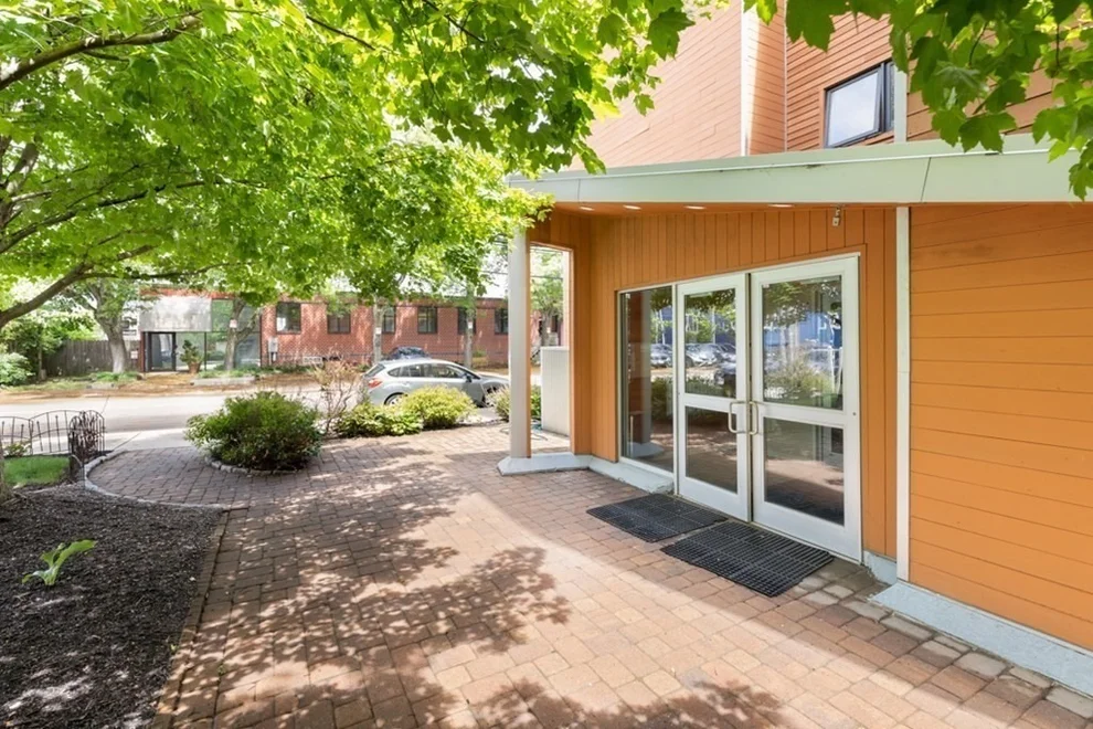 Unit for sale at 24 Bay State Road, Cambridge, MA 02138