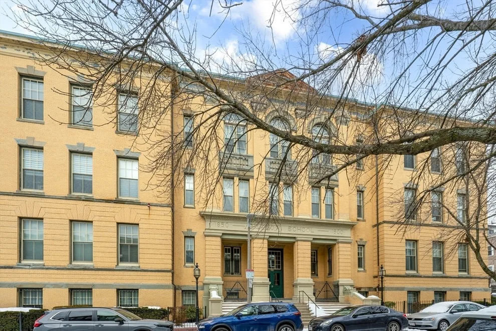 Unit for sale at 350 W 4th St, Boston, MA 02127