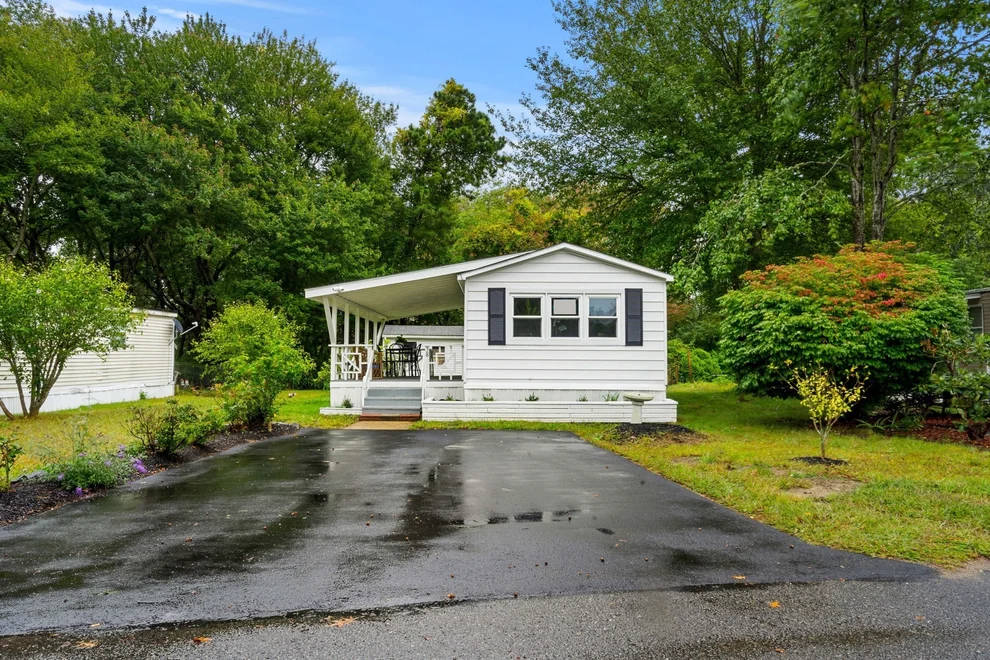 Unit for sale at 2900 Cranberry  Highway, Wareham, MA 02538