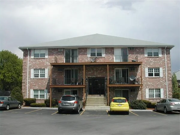Unit for sale at 3 Karen Circle, Billerica, MA 01821