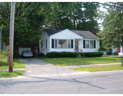 Unit for sale at 55 Northwood St, Agawam, MA 01030