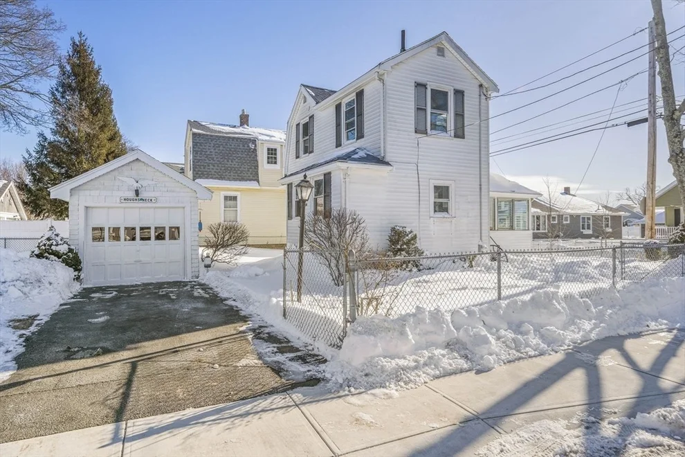 Unit for sale at 106 Darrow St, Quincy, MA 02169