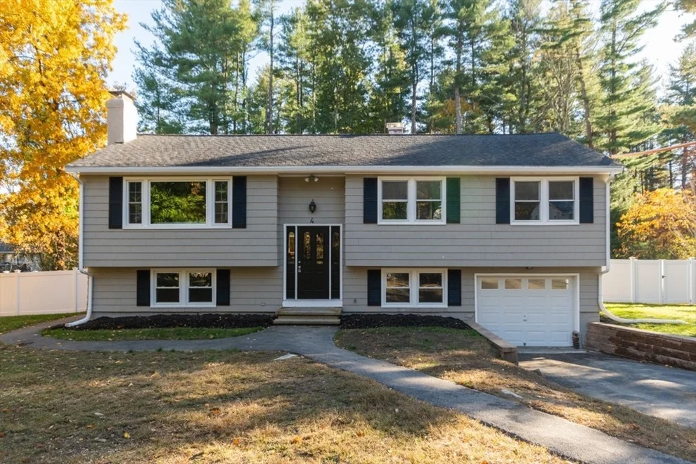 Unit for sale at 4 Ranlett Ln, Billerica, MA 01821