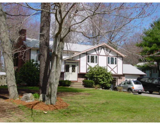 Unit for sale at 10 Jak-Len Dr, Salisbury, MA 01952