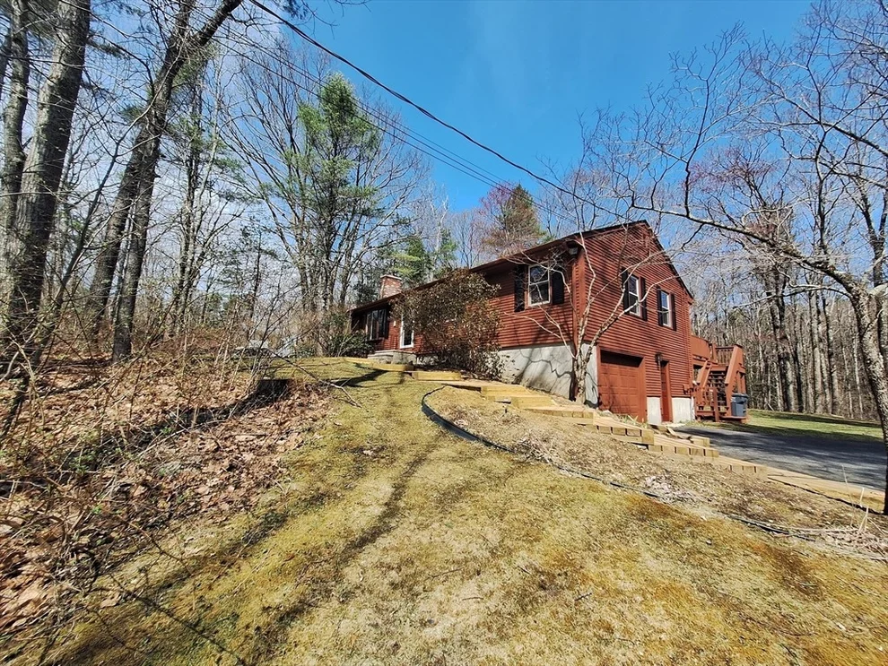 Unit for sale at 260 Hubbardston, Princeton, MA 01541