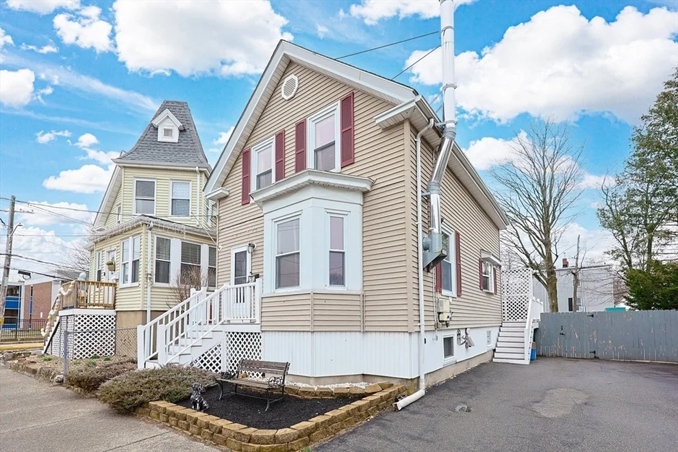 Unit for sale at 4 Webster St, Lynn, MA 01902