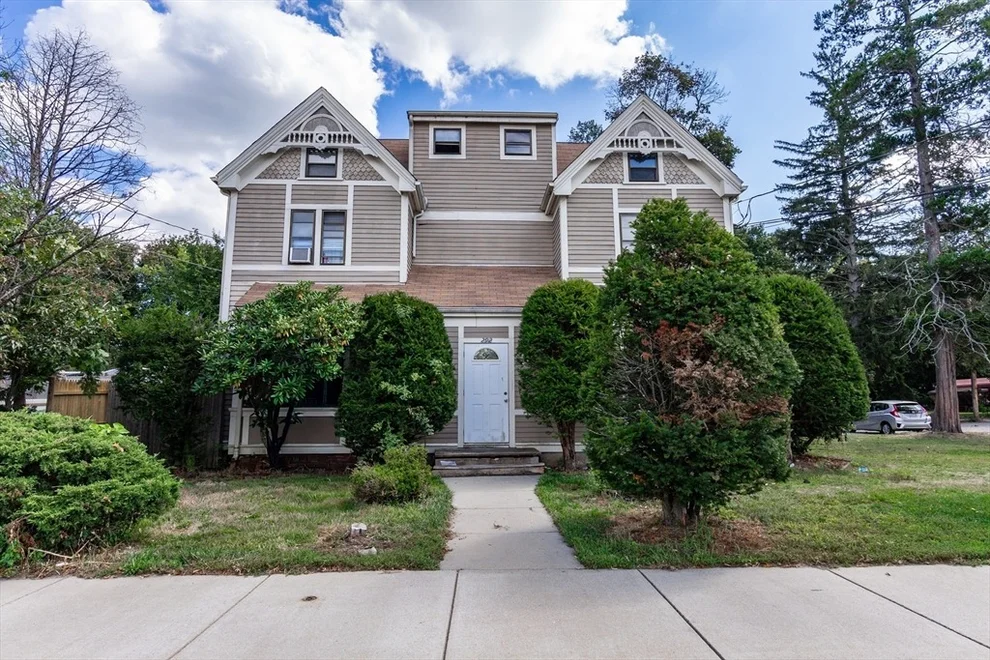 Unit for sale at 292 Hollis St, Framingham, MA 01702