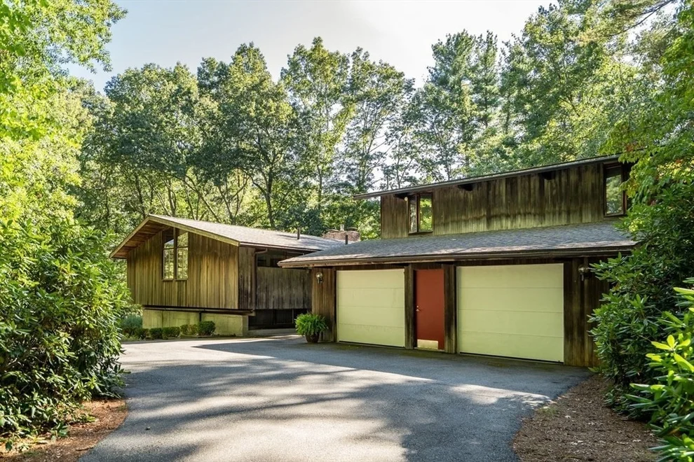 Unit for sale at 317 Springs Rd, Bedford, MA 01730