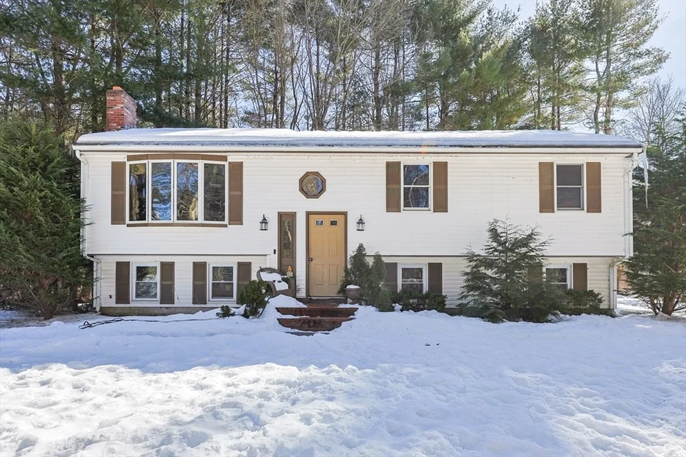 Unit for sale at 10 Colleen Way, East Bridgewater, MA 02333