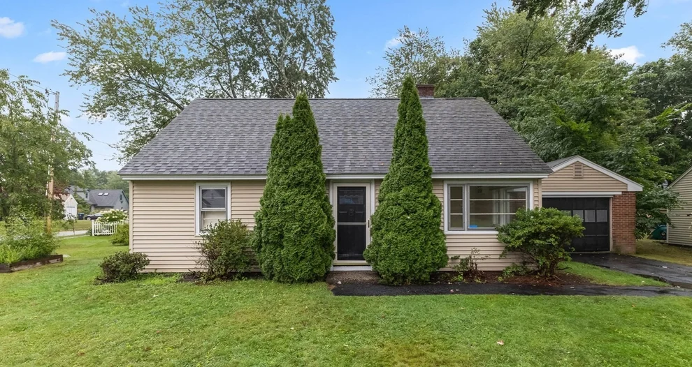 Unit for sale at 30 Bellridge Dr, Shrewsbury, MA 01545