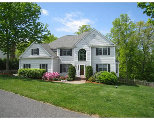Unit for sale at 6 Breakneck Hill Road, Hopkinton, MA 01748