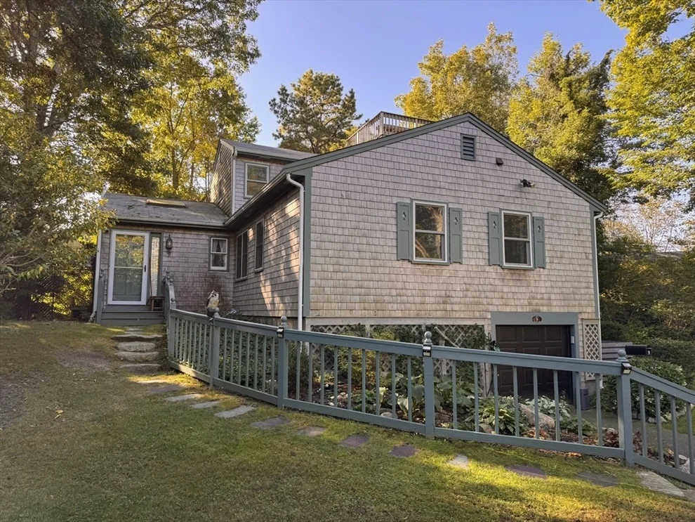 Unit for sale at 9 Strawberry Hill Rd, Falmouth, MA 02543