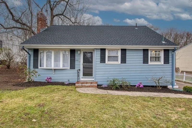 Unit for sale at 285 Howard Street, Brockton, MA 02302