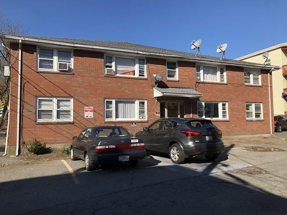 Unit for sale at 51 Laighton St, Lynn, MA 01902