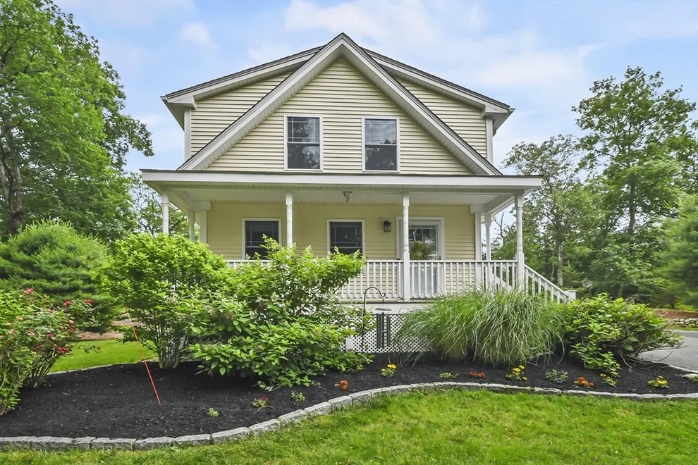 Unit for sale at 7 View St, Attleboro, MA 02703
