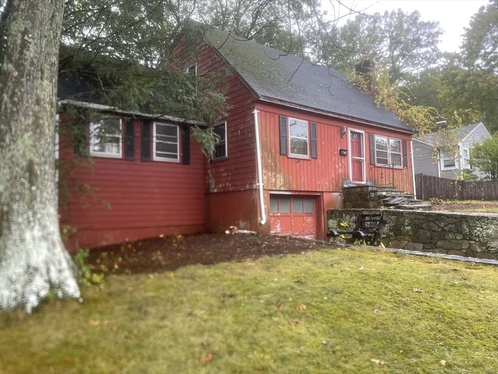 Unit for sale at 31 Linda Ave, Framingham, MA 01701