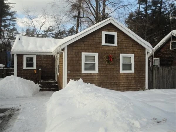 Unit for sale at 23 Adams Ave, Pembroke, MA 02359