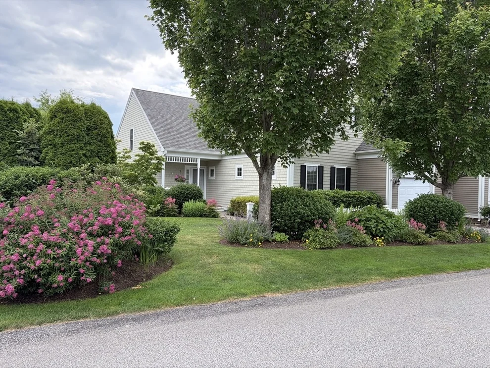 Unit for sale at 2 Amberwood Ct, Bourne, MA 02532