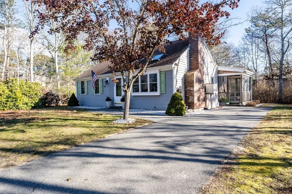 Unit for sale at 522 Lincoln Road Ext, Barnstable, MA 02601