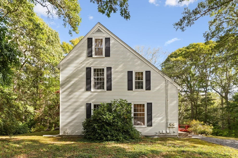 Unit for sale at 204 Woods Hole Rd, Falmouth, MA 02540