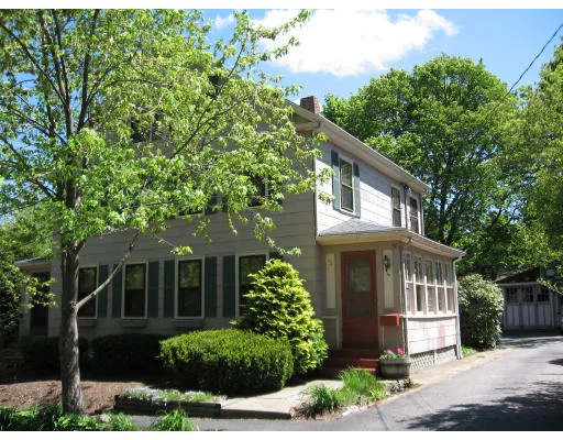 Unit for sale at 14 Carpenter St, Amesbury, MA 01913