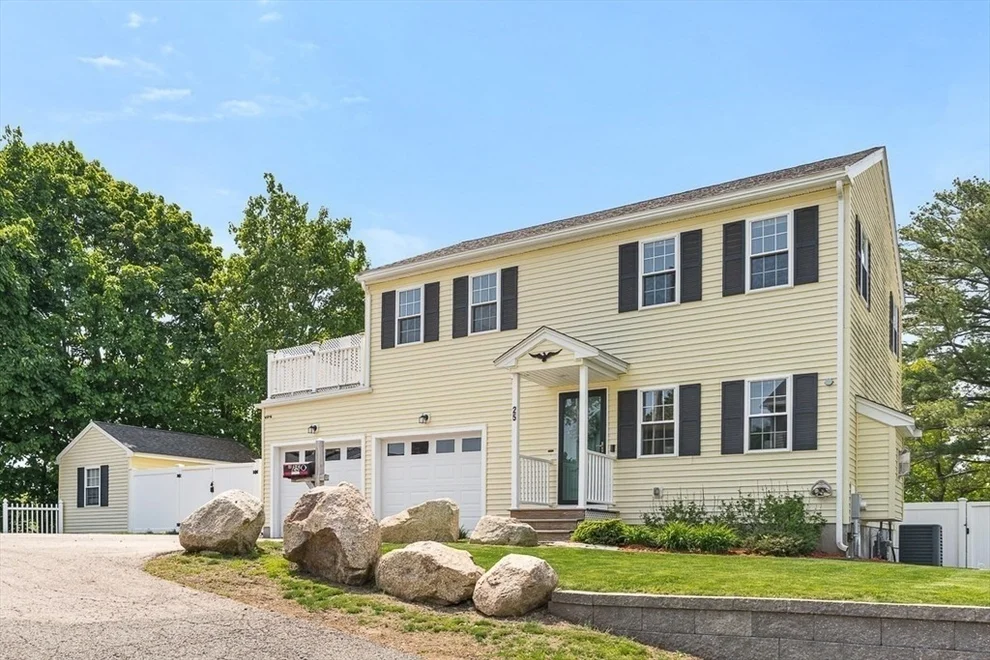 Unit for sale at 25 Gordon Rd, Lynn, MA 01904