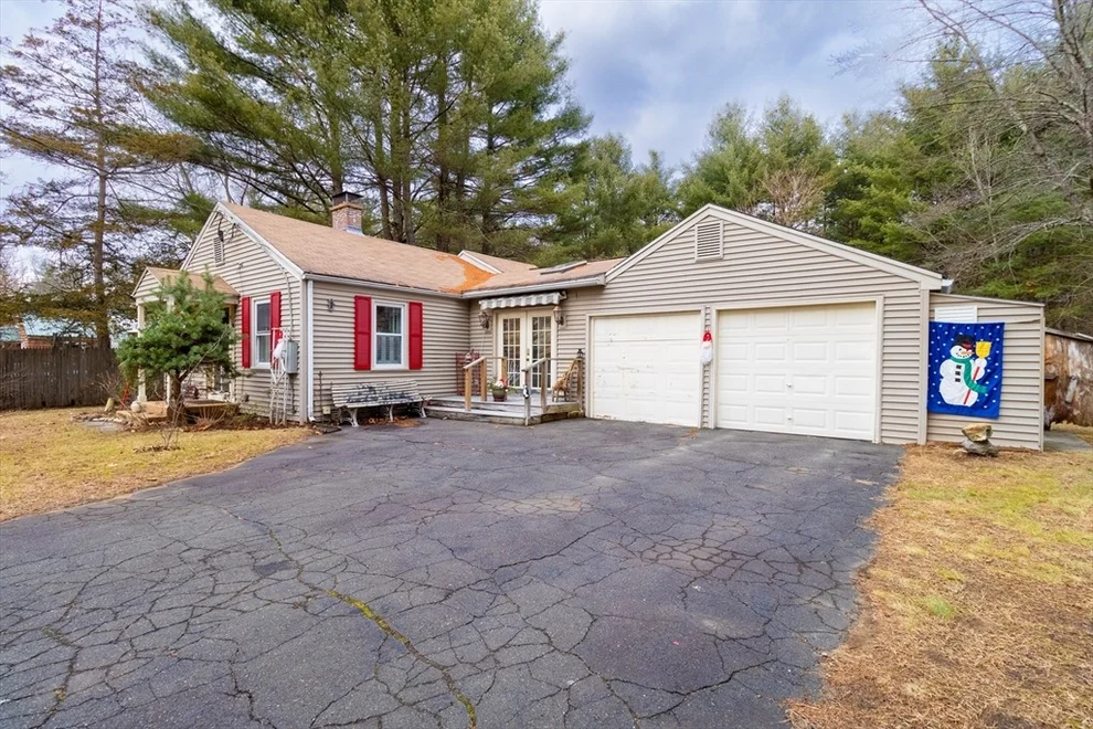 Unit for sale at 95 Pearl St, South Hadley, MA 01075