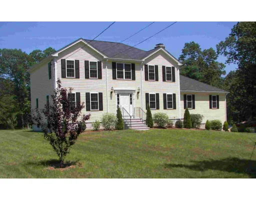 Unit for sale at 114 Kempton Rd, Millville, MA 01529