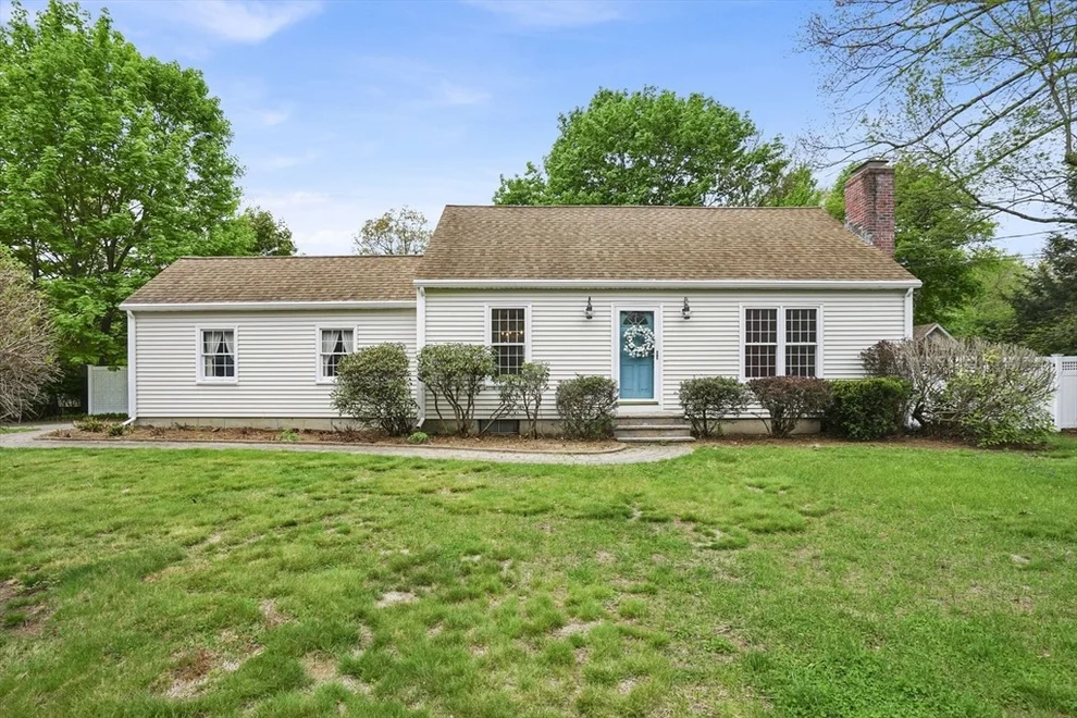 Unit for sale at 232 Eastwood Dr, Westfield, MA 01085