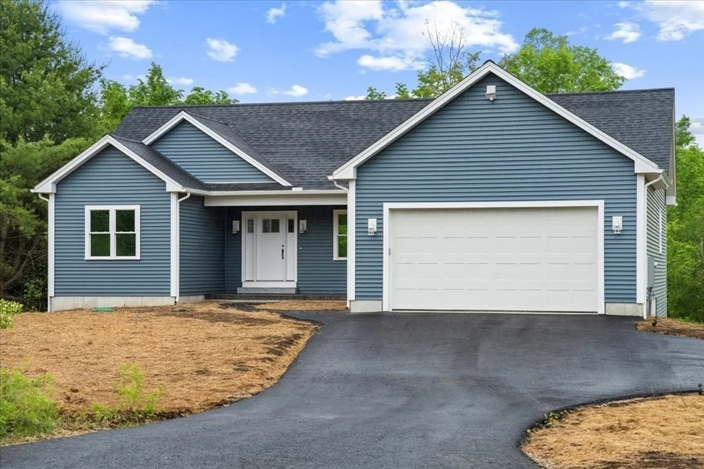 Unit for sale at 9 Old West Brookfield, North Brookfield, MA 01535
