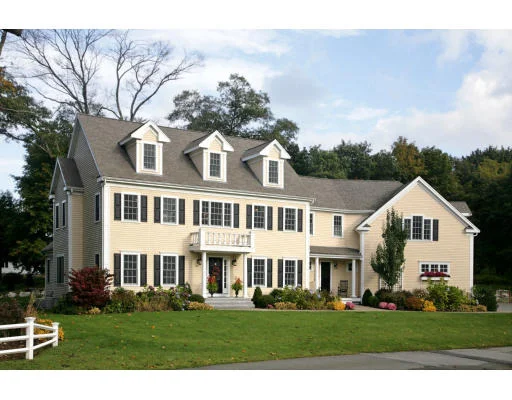 Unit for sale at 3 Lily Pond Lane, Hingham, MA 02043