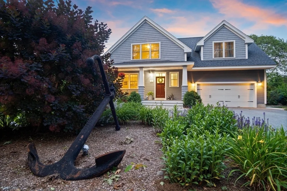 Unit for sale at 55 Spofford St, Newburyport, MA 01950