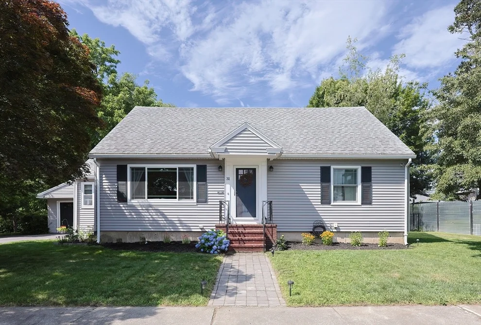 Unit for sale at 31 Davis St, Lawrence, MA 01843