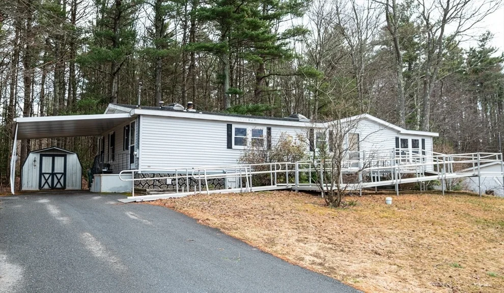 Unit for sale at 131 Champagne, Gardner, MA 01440