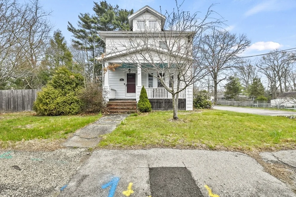 Unit for sale at 67 Fremont St, Taunton, MA 02780