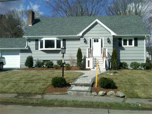 Unit for sale at 150 Woodbine Cir, Needham, MA 02494