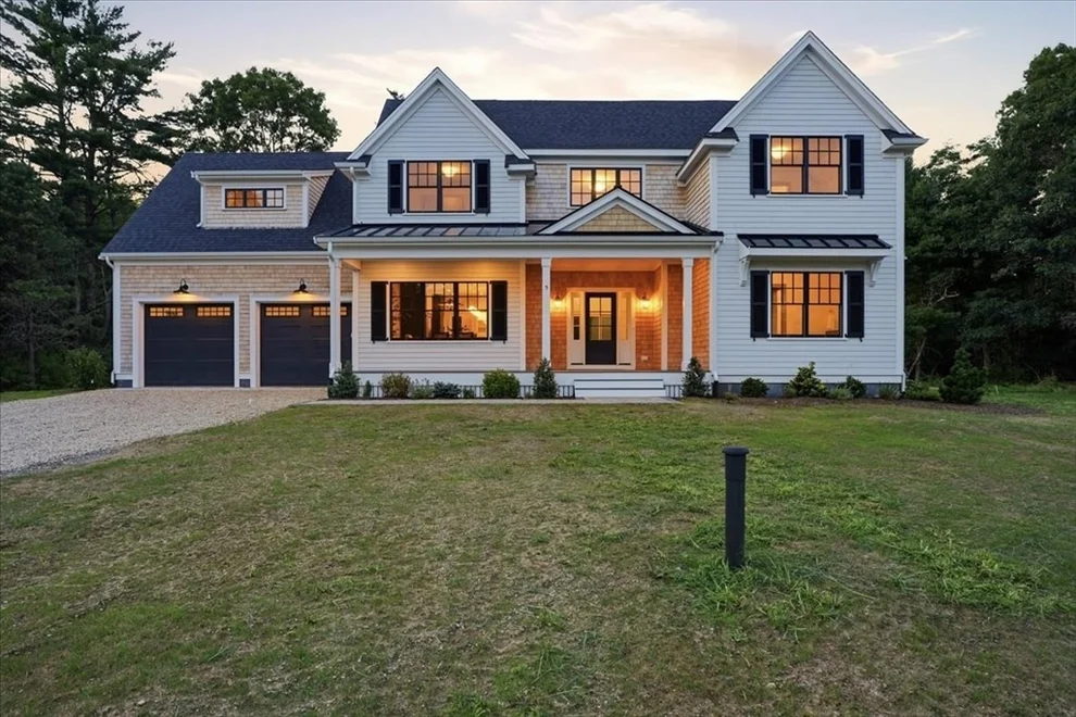 Unit for sale at 5 Tucker Lane, Marion, MA 02738