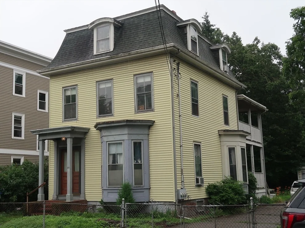 Unit for sale at 106 Ellery St, Cambridge, MA 02138