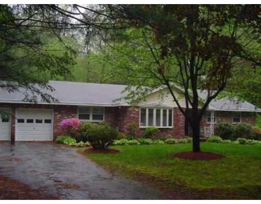 Unit for sale at 18 Brierwood Cir Aka 7 Briarwood, Andover, MA 01810