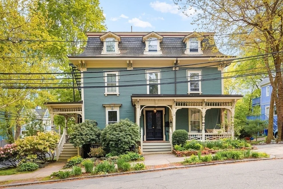 Unit for sale at 14 Russell St, Arlington, MA 02474