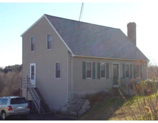 Unit for sale at 57 Smithville Rd, Spencer, MA 01562